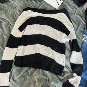 xs american eagle striped sweater